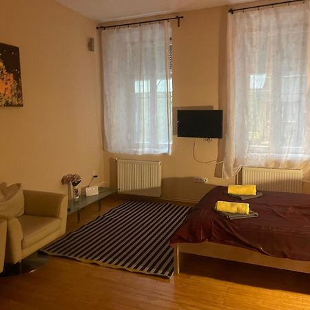 דירות Budapest Clark Apartman ** מראה חיצוני תמונה