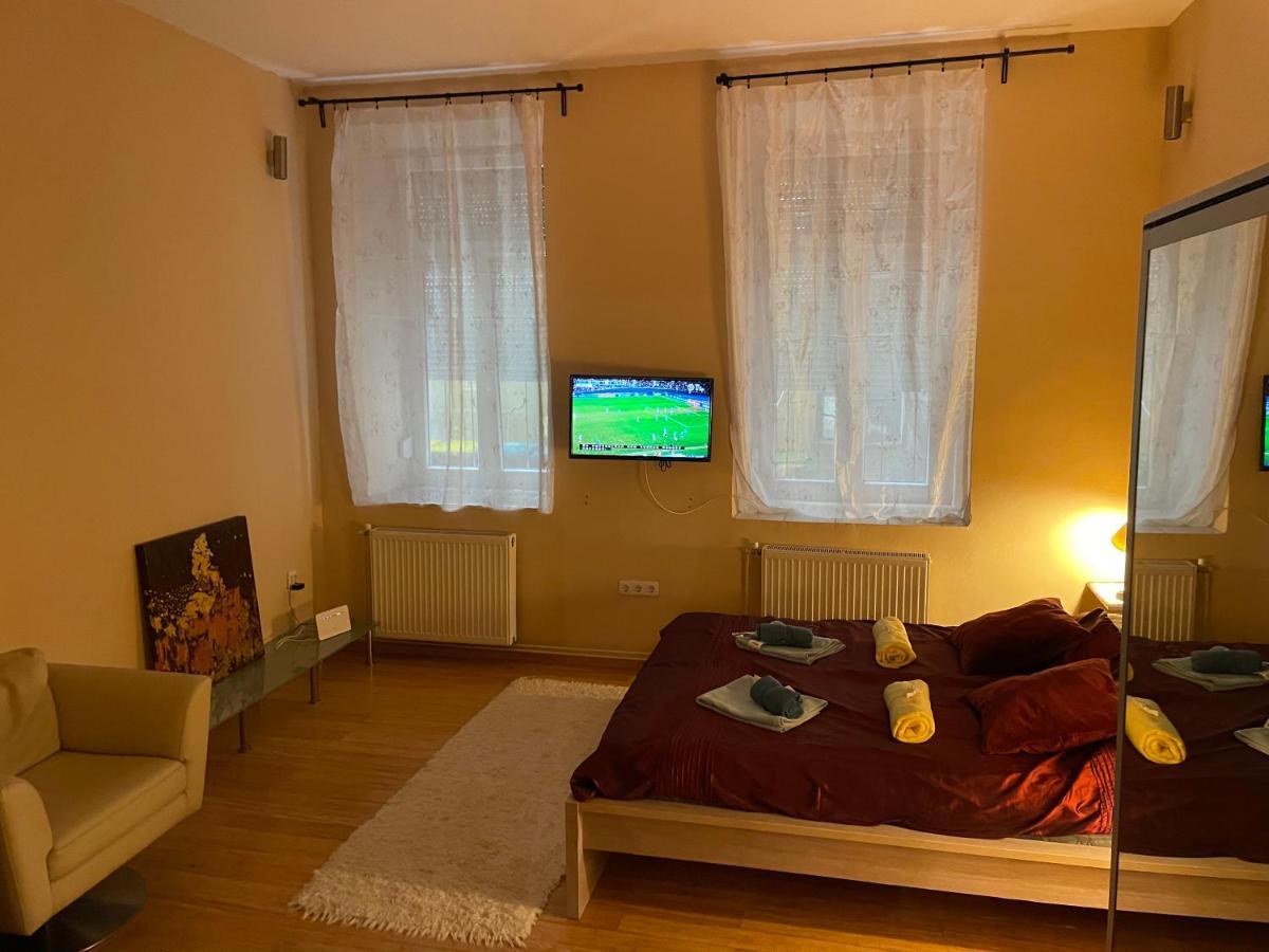 דירות Budapest Clark Apartman ** מראה חיצוני תמונה