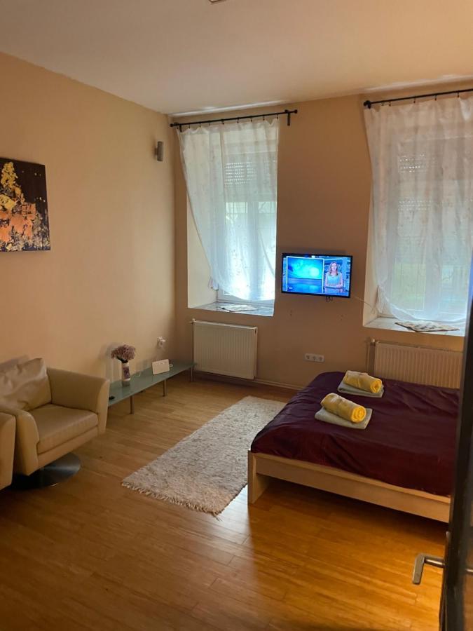 דירות Budapest Clark Apartman ** מראה חיצוני תמונה